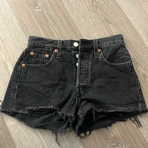 levi shorts
